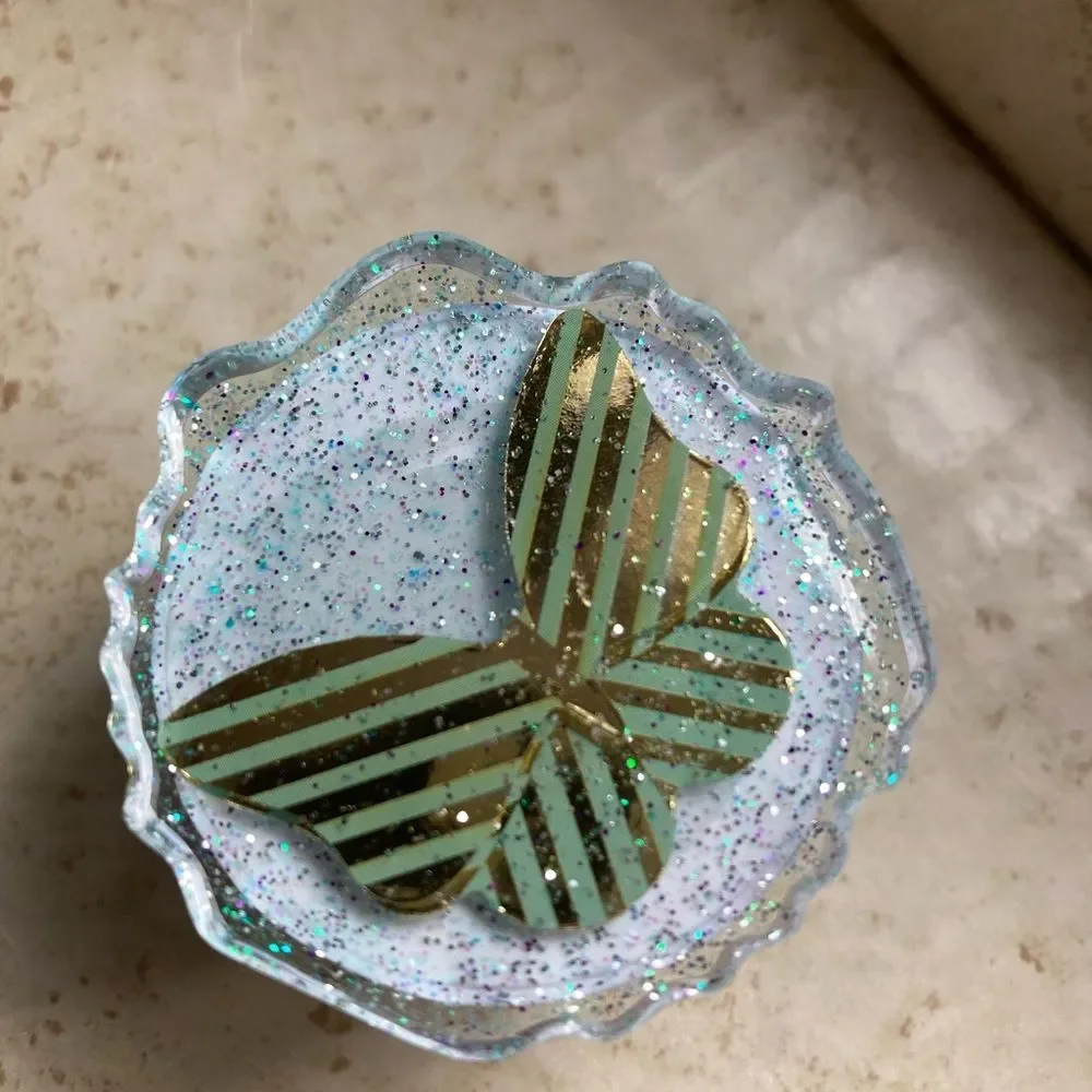 Striped butterfly on white phone grip